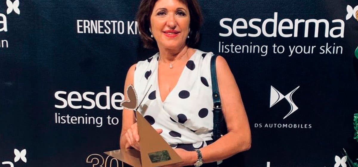 Blog Clínica Vega | La Dra. Petra Vega recibe el 1º Premio a los cuidados médicos estéticos 2019